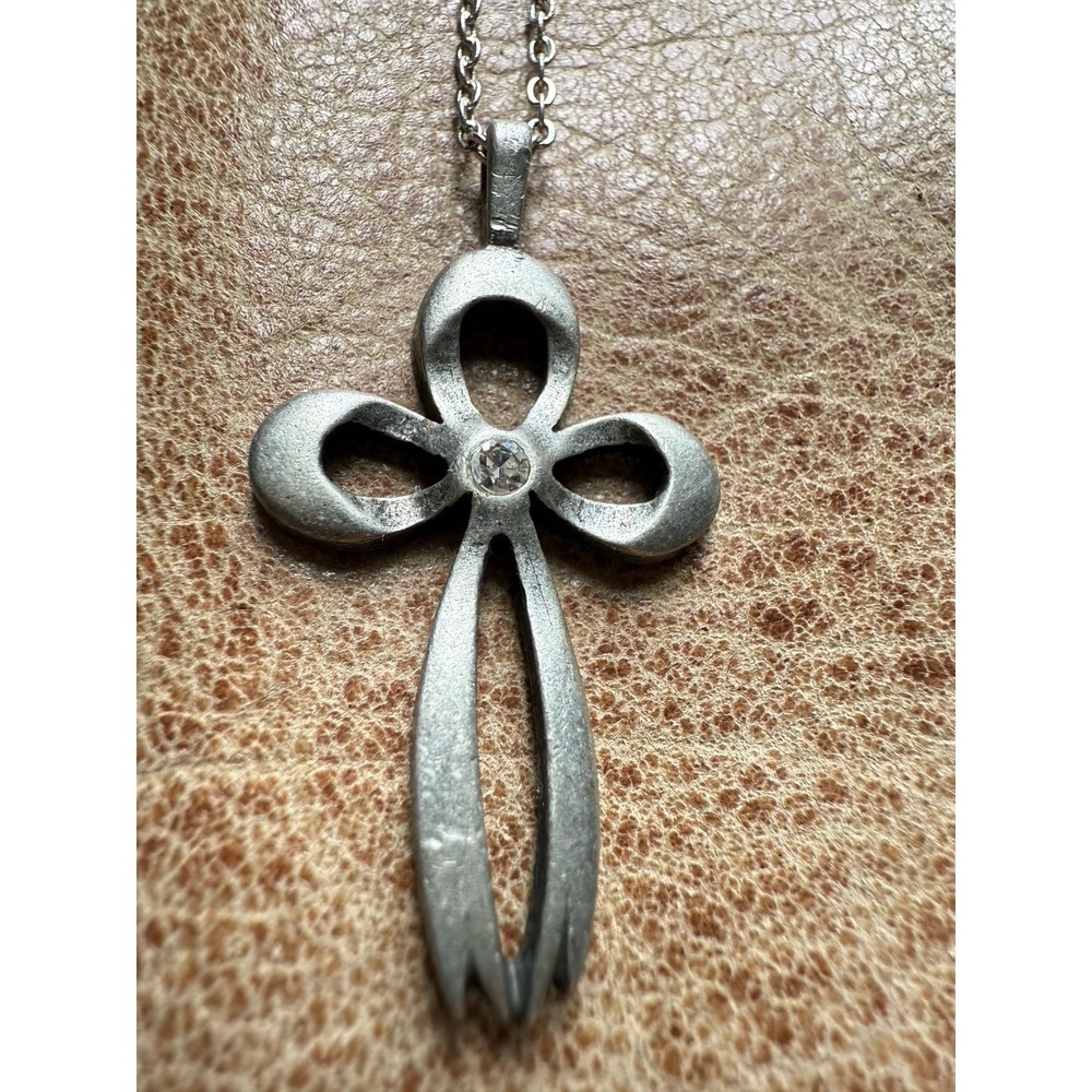 Vintage Silver Tone Signed Camco Celtic Cross Pendant Rhinestone Necklace 24"‎